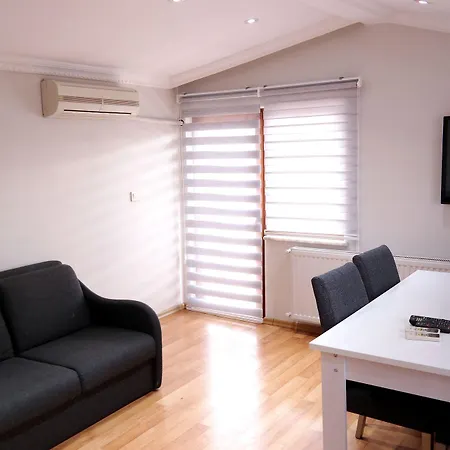Sheriff Aparthotel 2*