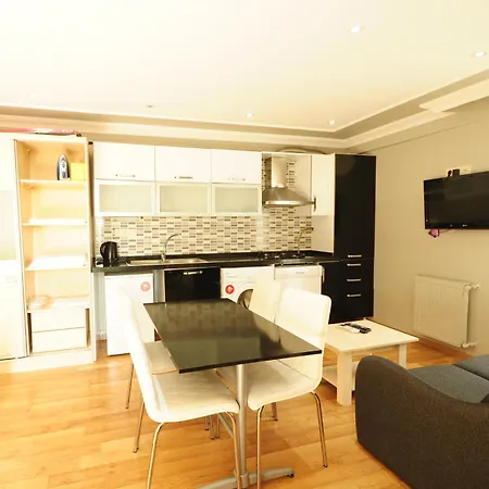Sheriff Aparthotel 2*