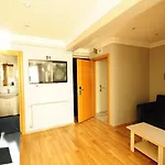 シェリフ レジデンス 4* イスタンブール