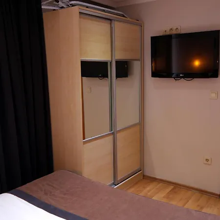Aparthotel Sheriff