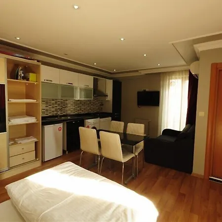 Sheriff Aparthotel 4*