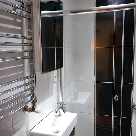 Hotel apartamentowy Sheriff